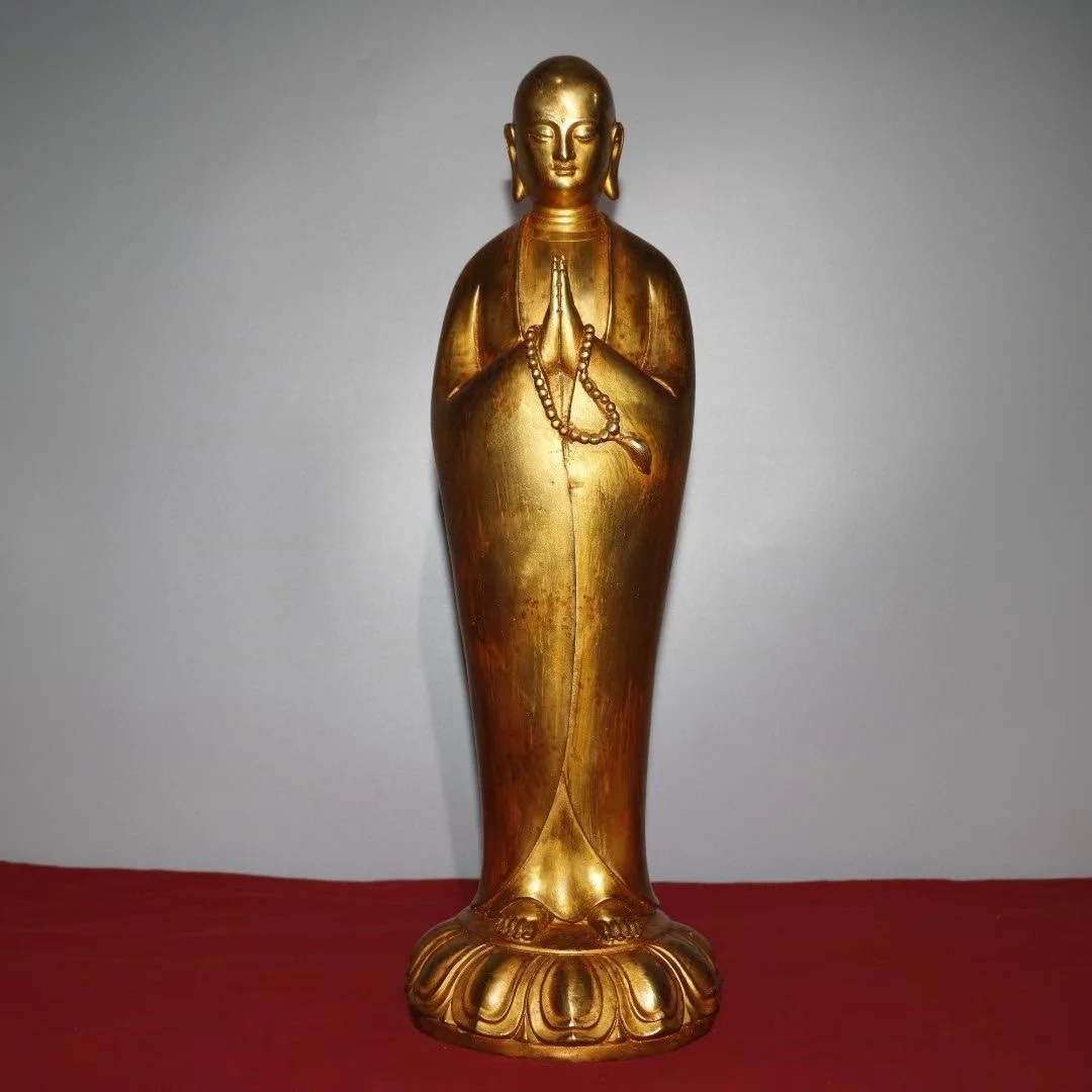 19" Chinese Folk Collection Old Bronze Gilt Shakyamuni Buddha Amitabha Jizo Standing Buddha ornament Town house Exorcism
19" Chinese Folk Collection Old Bronze Gilt Shakyamuni Buddha Amitabha Jizo Standing Buddha ornament Town house Exorcism