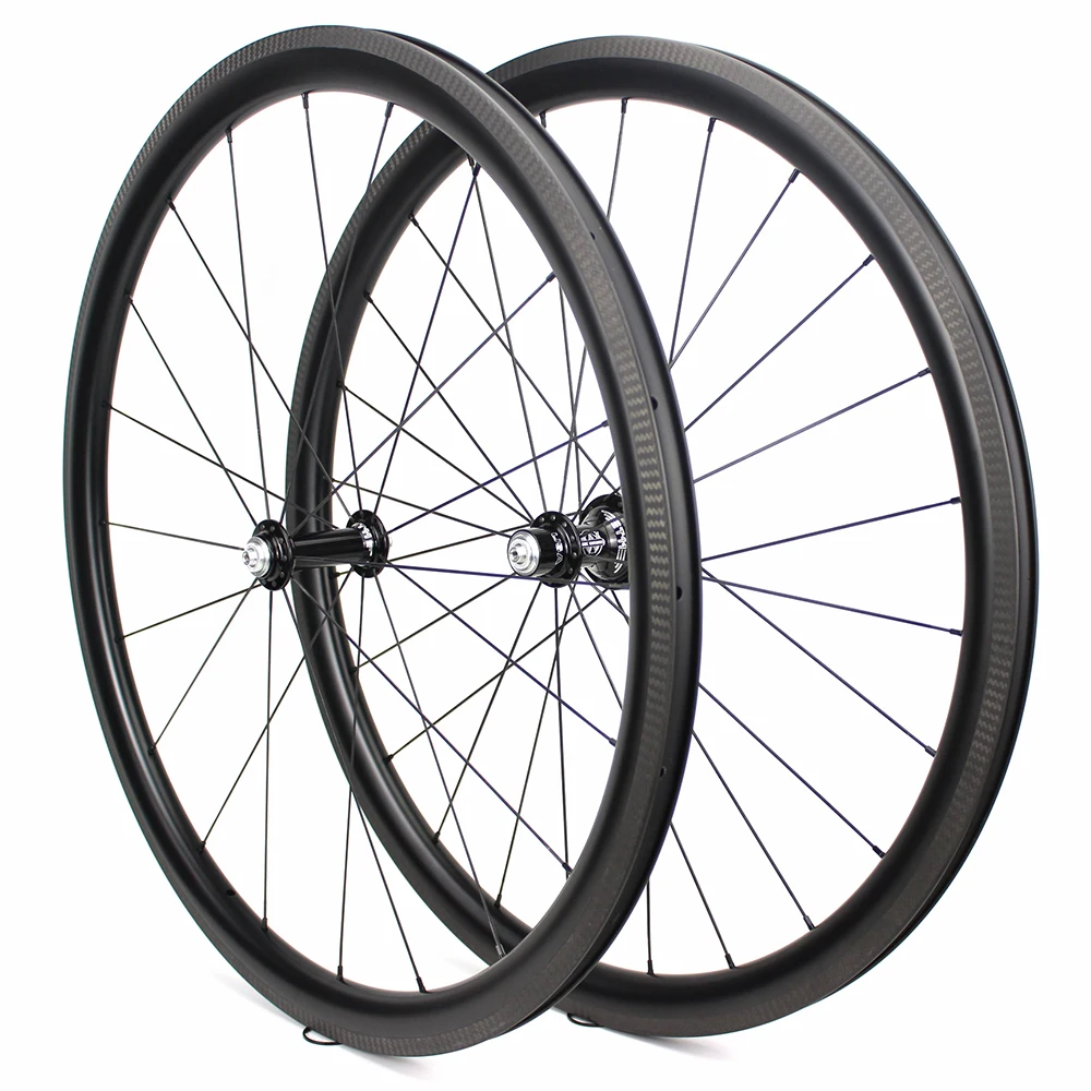 Комплект колес для дорожного велосипеда HULKWHEELS 700c из углеродного волокна с белой отраслью, T11 Hub и Pillar 1423 Spokes 30/38/47/50/60/88 мм
Комплект колес для дорожного велосипеда HULKWHEELS 700c из углеродного волокна с белой отраслью, T11 Hub и Pillar 1423 Spokes 30/38/47/50/60/88 мм