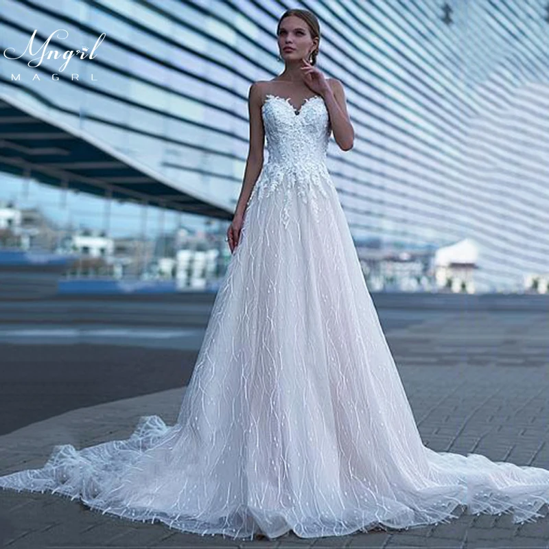 MNGRL Retro Simple Tube Top White Lace 3D Flower Wedding Gown Fluffy Skirt Backless Plus Size Tail Wedding Dress
MNGRL Retro Simple Tube Top White Lace 3D Flower Wedding Gown Fluffy Skirt Backless Plus Size Tail Wedding Dress