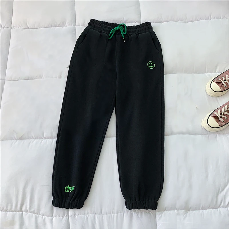 Women T Shirt+Cargo Pants Harajuku Letter Print Streetwear High Waisted Long Flared Cargo Pants Summer Chic Trousers
Women T Shirt+Cargo Pants Harajuku Letter Print Streetwear High Waisted Long Flared Cargo Pants Summer Chic Trousers