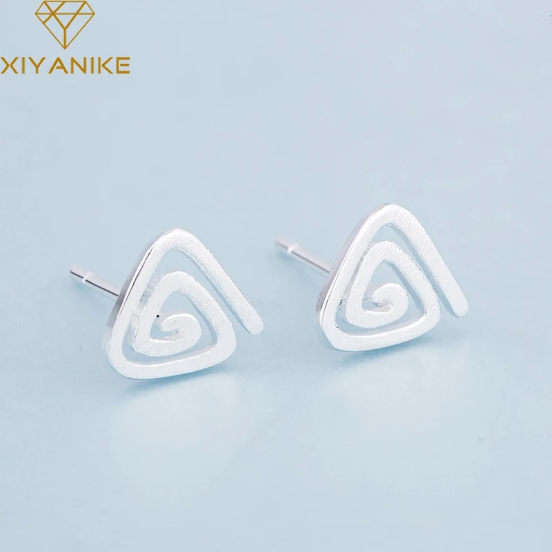 XIYANIKE Silver Color Design Creative Small Spiral Triangle Stud Earrings For Women Elegant Wedding Jewelry Accessories
XIYANIKE Silver Color Design Creative Small Spiral Triangle Stud Earrings For Women Elegant Wedding Jewelry Accessories