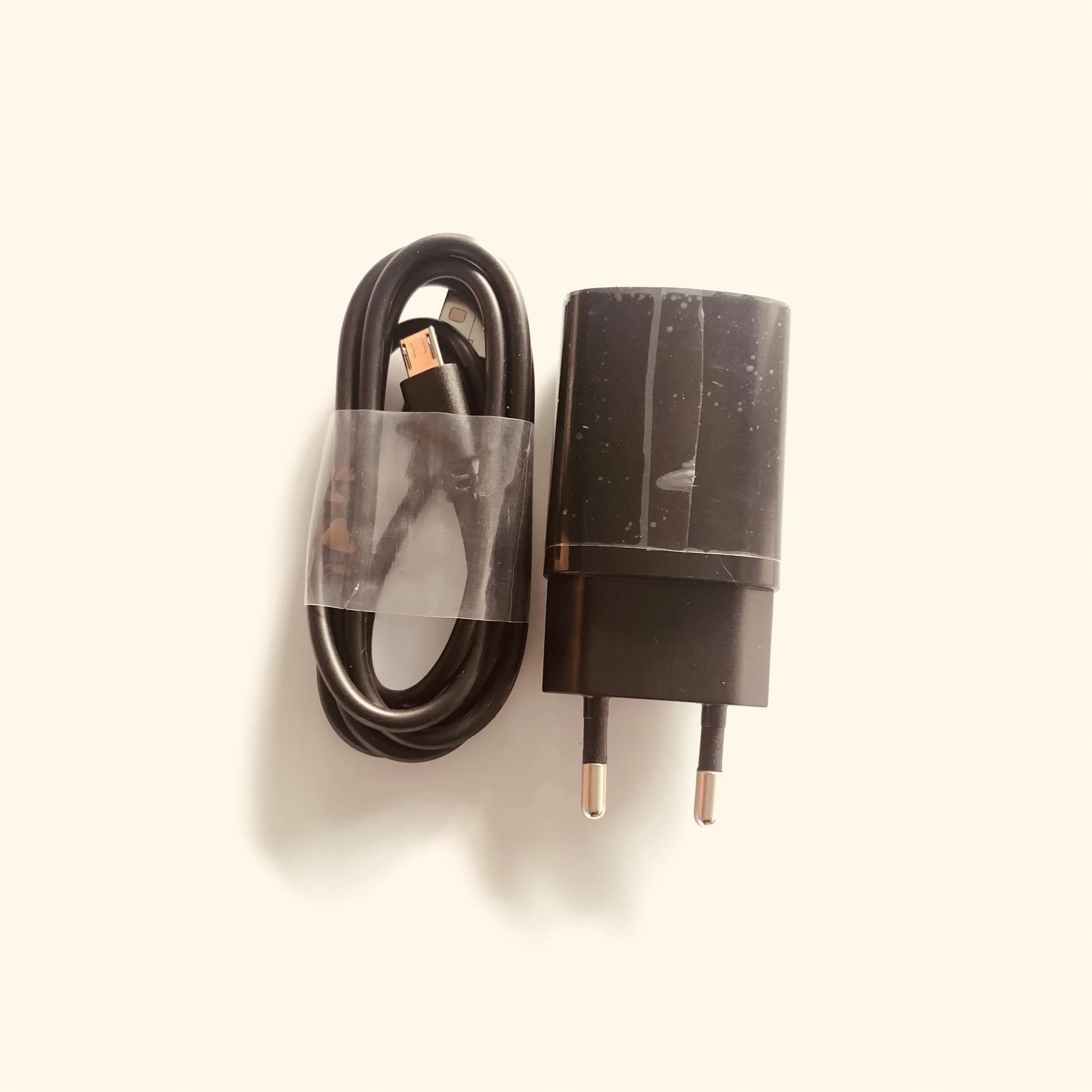 Ulefone P6000 Plus New Travel Charger + USB Cable USB Line For Ulefone P6000 Plus MT6739 6.00" 720x1440 Free Shipping
Ulefone P6000 Plus New Travel Charger + USB Cable USB Line For Ulefone P6000 Plus MT6739 6.00" 720x1440 Free Shipping