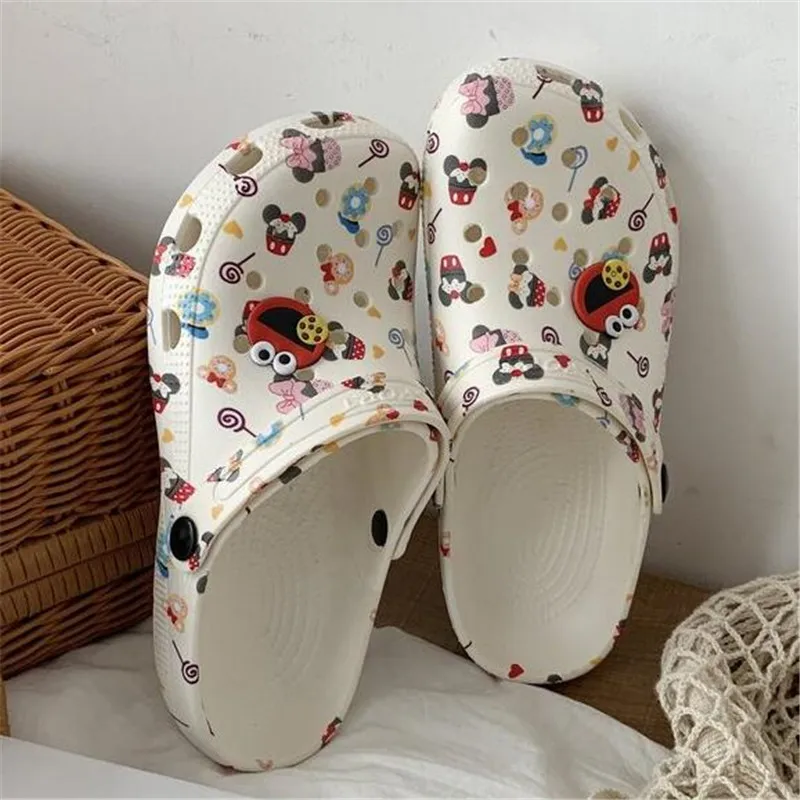 Cartoon Baotou women sandals 2021 new fashion casual sports women's shoes breathable sexy platform sandals women slides slipper
Cartoon Baotou women sandals 2021 new fashion casual sports women's shoes breathable sexy platform sandals women slides slipper
