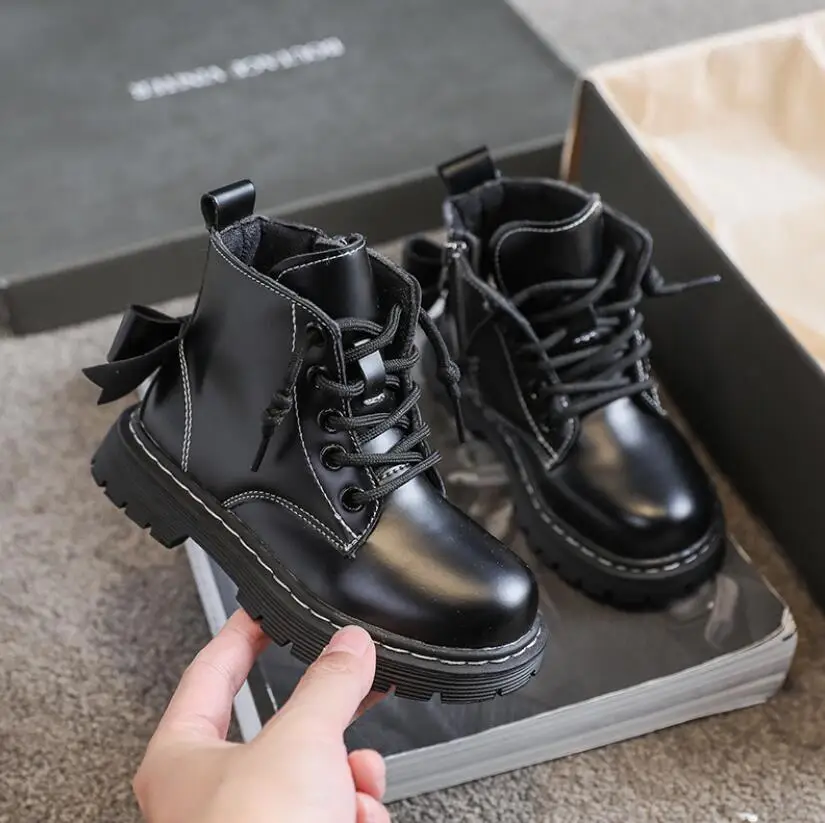 Children Chelsea Boots Kids Girls Martin Boots Casual Autumn Winter PU Leather School Boys Shoes Fashion In Snow Boots 2021 NEW
Children Chelsea Boots Kids Girls Martin Boots Casual Autumn Winter PU Leather School Boys Shoes Fashion In Snow Boots 2021 NEW