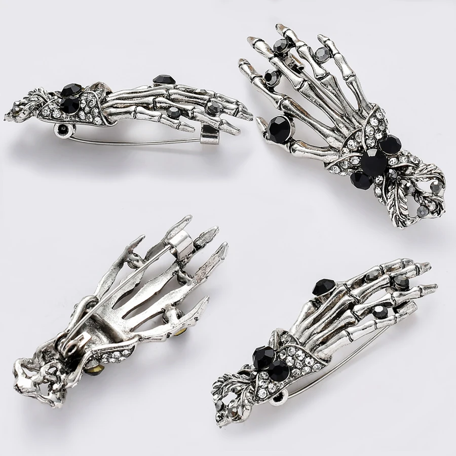 Vintage Skull Hand Brooch Pins Men Badge Jewelry Retro Crystal Skeleton Bone Rhinestone Brooches for Women Accessories Love Gift
Vintage Skull Hand Brooch Pins Men Badge Jewelry Retro Crystal Skeleton Bone Rhinestone Brooches for Women Accessories Love Gift