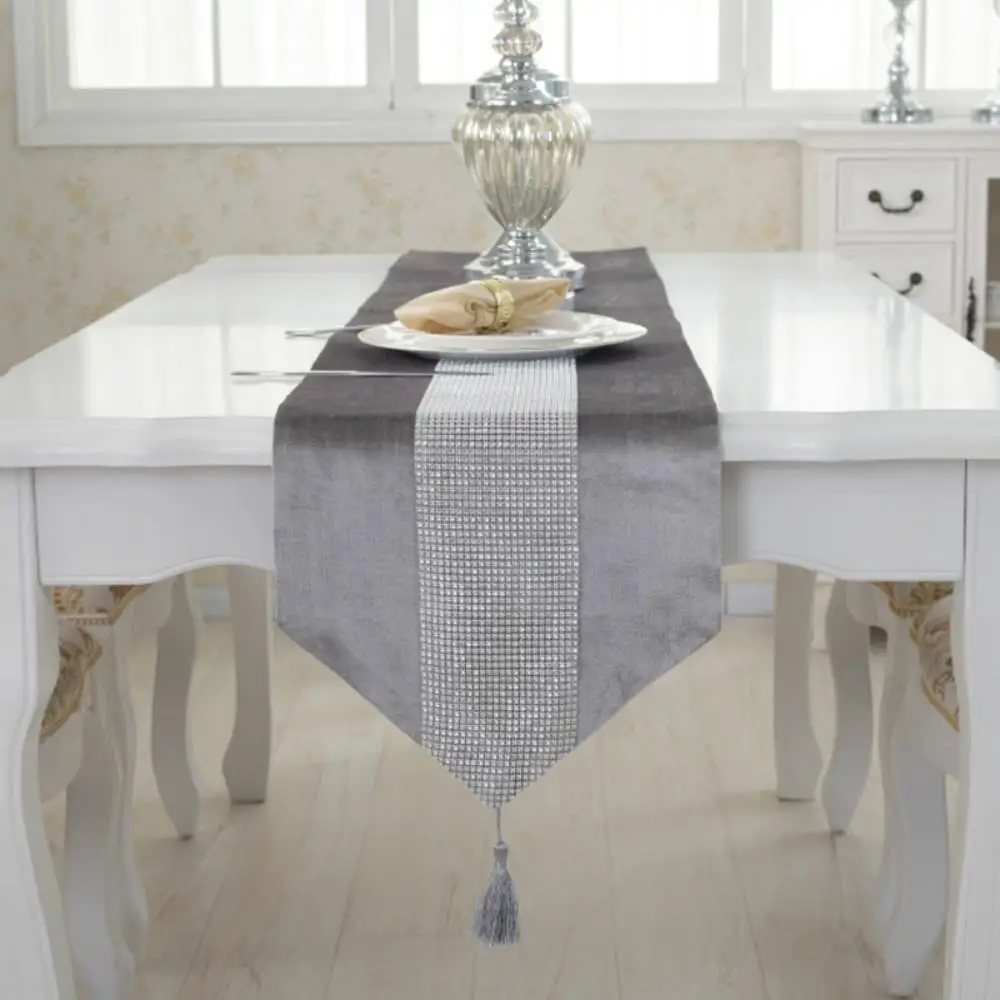 33 Modern Diamond Velvet Table Runner + 4 Dining Placemats Tablemats Home Decor Wedding Party Decoration
33 Modern Diamond Velvet Table Runner + 4 Dining Placemats Tablemats Home Decor Wedding Party Decoration