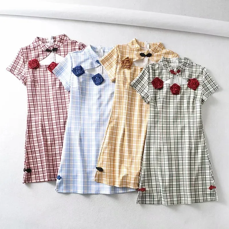Mandarin Collar Hollow Out Design Mini Dresses Women Flower Dish Buckle Empire A-line Robe 2021 Summer Slim Plaid Vestidos
Mandarin Collar Hollow Out Design Mini Dresses Women Flower Dish Buckle Empire A-line Robe 2021 Summer Slim Plaid Vestidos