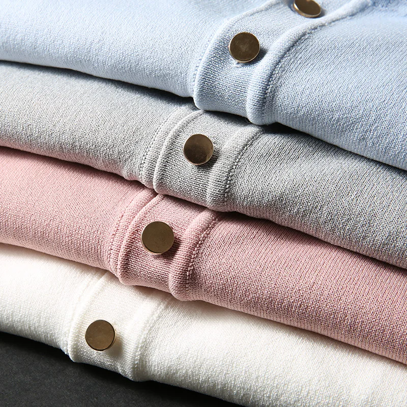 JSBD summer knit POLO shirt in contrasting colors, pure silk, soft yarn, men's short sleeve, breathable lapel T-shirt
JSBD summer knit POLO shirt in contrasting colors, pure silk, soft yarn, men's short sleeve, breathable lapel T-shirt