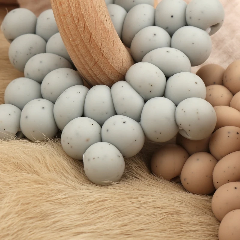 Silicone Baby Rattle Mobile Toy Wood Teether Infant Intelligence Grasping Nursing Gift Toy
Silicone Baby Rattle Mobile Toy Wood Teether Infant Intelligence Grasping Nursing Gift Toy
