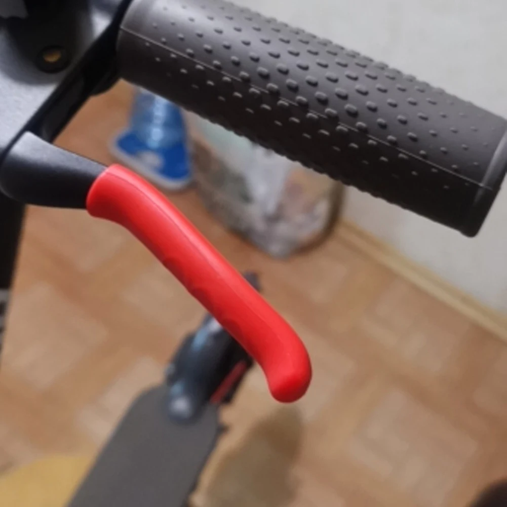 Silicone Brake Handle Universal Brake Lever Protection Covers Electric Scooter Accessories for Xiaomi M365 1S Essential Pro
Silicone Brake Handle Universal Brake Lever Protection Covers Electric Scooter Accessories for Xiaomi M365 1S Essential Pro