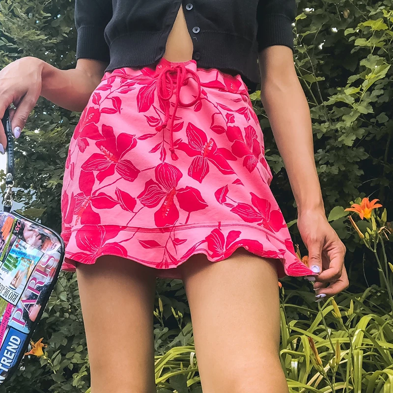 Drawstring Floral Printed Y2k Skirt Girls Summer Fashion Chic 2021Casual High-Waisted Ruffles Mini Skirts For Women Streetwear
Drawstring Floral Printed Y2k Skirt Girls Summer Fashion Chic 2021Casual High-Waisted Ruffles Mini Skirts For Women Streetwear