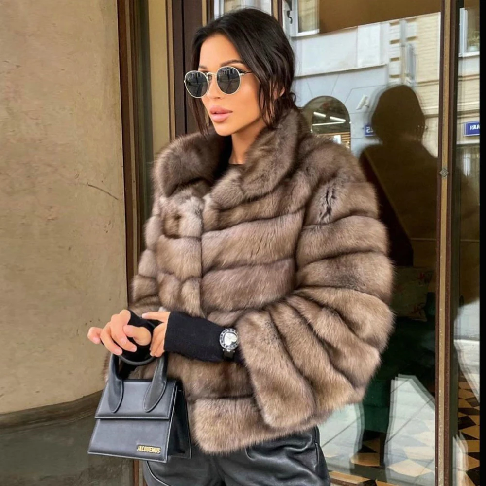 High Quality Women Real Fox Fur Jacket Stand Collar Winter New Trendy Genuine Fox Fur Coat Whole Skin Fashion Fur Overcoat Woman
High Quality Women Real Fox Fur Jacket Stand Collar Winter New Trendy Genuine Fox Fur Coat Whole Skin Fashion Fur Overcoat Woman