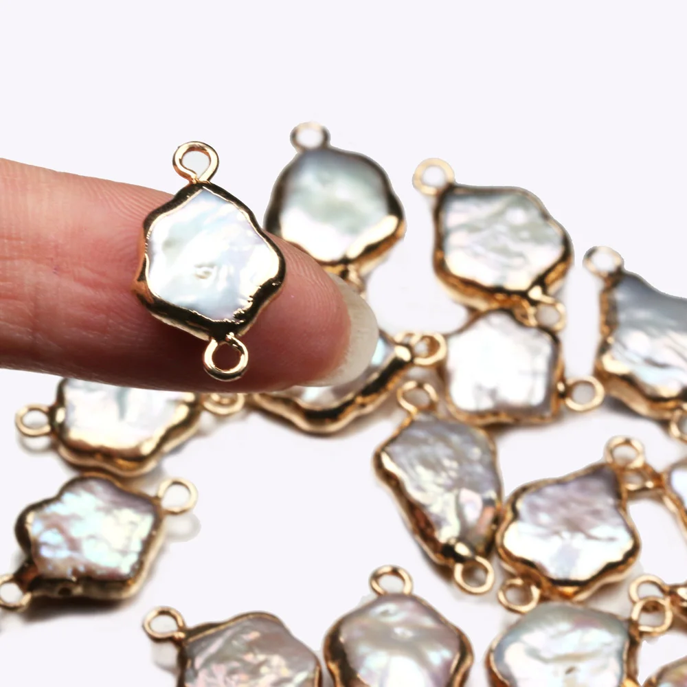 3pcs Irregular Phnom Penh White Freshwater Pearl Pendant Simple And Stylish DIY Jewelry Gift Size 8x16-10x20mm
3pcs Irregular Phnom Penh White Freshwater Pearl Pendant Simple And Stylish DIY Jewelry Gift Size 8x16-10x20mm