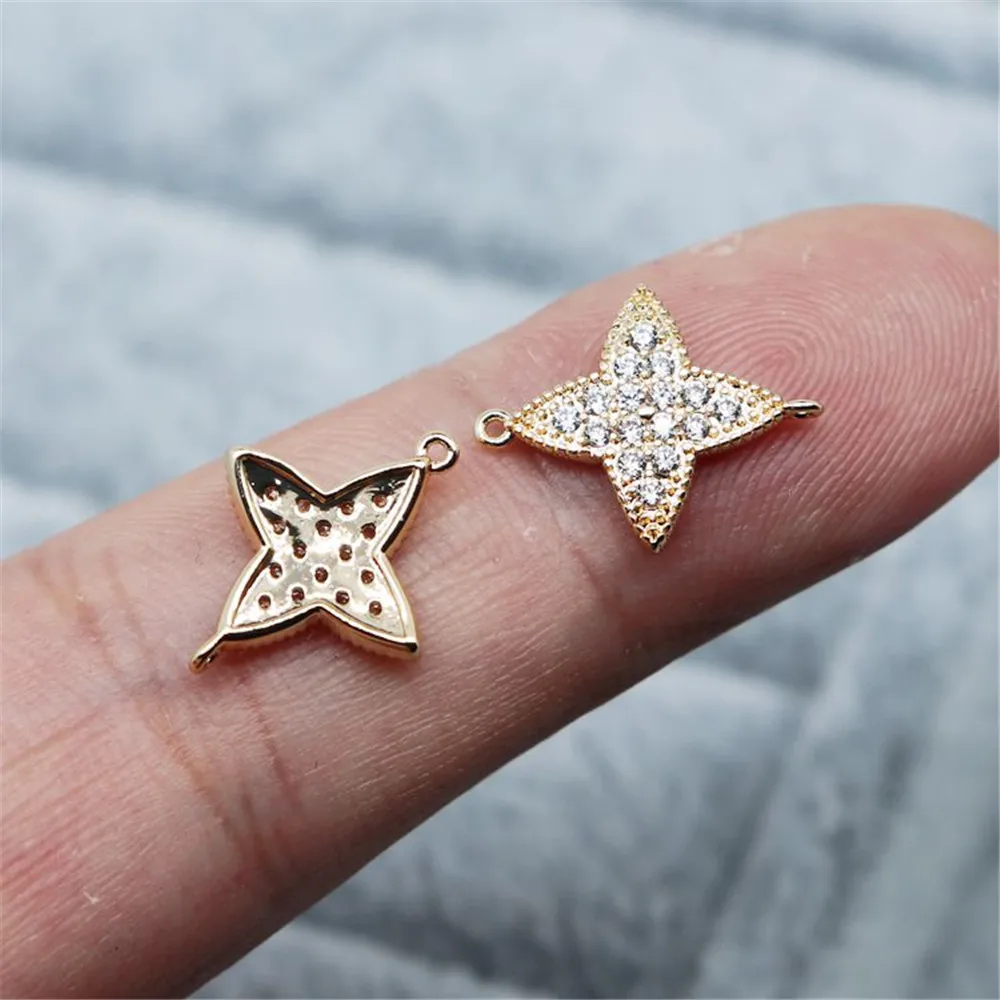 18K copper encased gold inlaid white zircon clover shaped double hanging accessories handmade DIY bracelet ornament material
18K copper encased gold inlaid white zircon clover shaped double hanging accessories handmade DIY bracelet ornament material