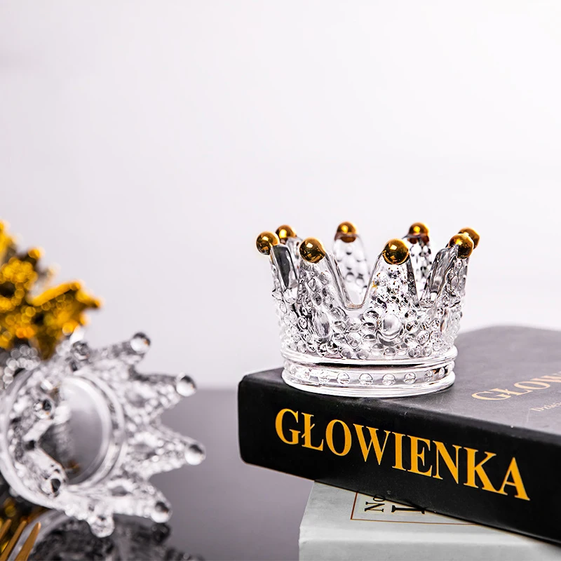 New Crown Shaped Glass Tealight Candle Holder Gift Wedding European Candlestick Handmade Mini Crown Ashtray Glass Decoration
New Crown Shaped Glass Tealight Candle Holder Gift Wedding European Candlestick Handmade Mini Crown Ashtray Glass Decoration