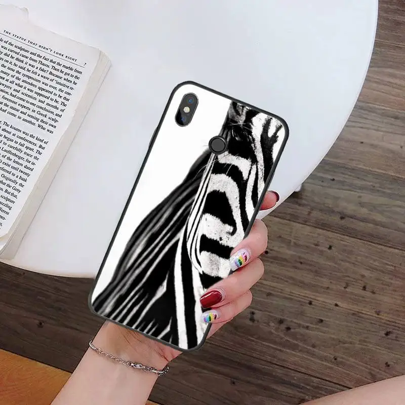 Animal zebra black and white stripes Phone Case For Xiaomi mi 9 9t 10 redmi 9 9a 8 8a note 10 9 9s 8 8t 7 pro max coque
Animal zebra black and white stripes Phone Case For Xiaomi mi 9 9t 10 redmi 9 9a 8 8a note 10 9 9s 8 8t 7 pro max coque