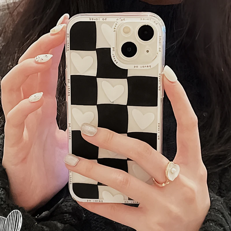 Fundas for IPhone 13 12 11 Pro Max XR XsMax Black White Plaid Love Heart Pattern Covers 13Mini SE 2020 7 8 Plus Clear Phone Case
Fundas for IPhone 13 12 11 Pro Max XR XsMax Black White Plaid Love Heart Pattern Covers 13Mini SE 2020 7 8 Plus Clear Phone Case