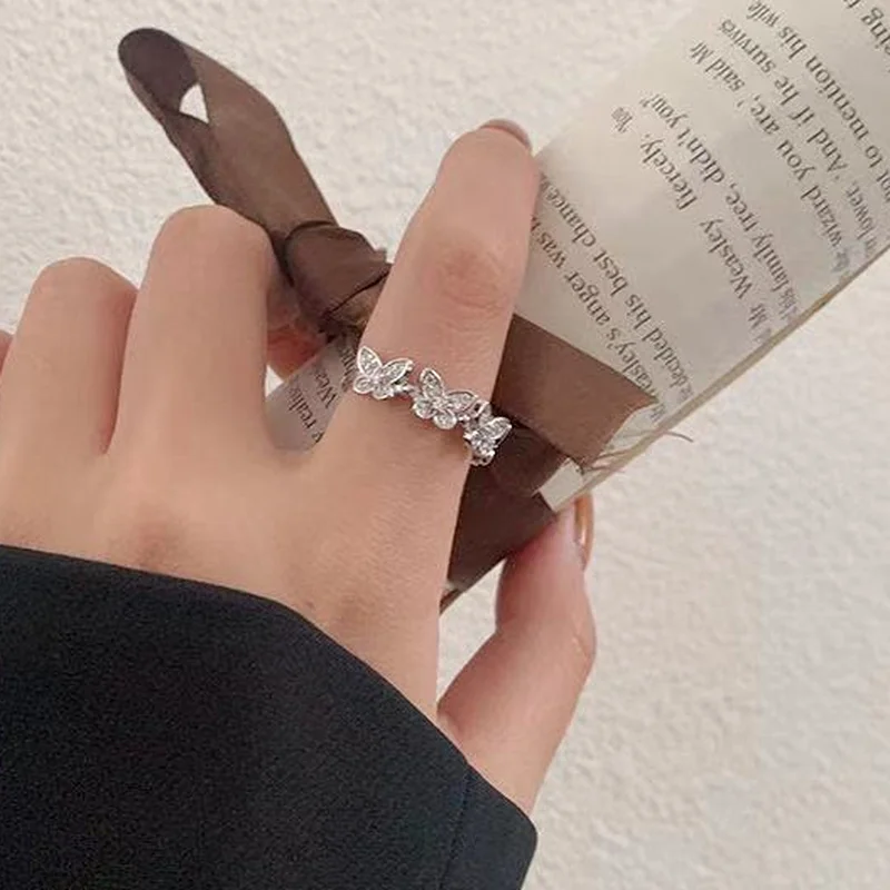 Fashion Ladies Elegant Crystal Butterfly Ring Simple Korean Version Of The Opening Adjustable Ins Women Rings
Fashion Ladies Elegant Crystal Butterfly Ring Simple Korean Version Of The Opening Adjustable Ins Women Rings