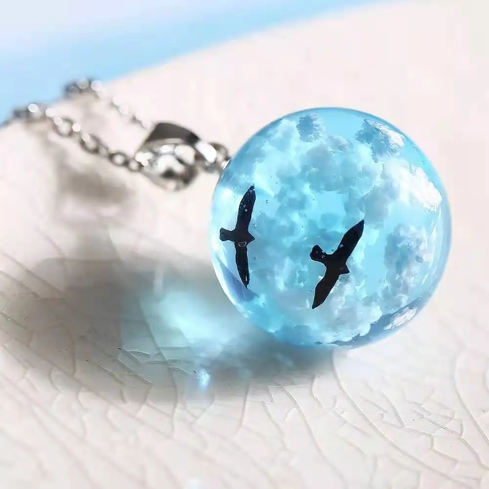 Fashion Personality women's Necklace Creative Simple Blue Sky White Clouds Bird Star Pendant Necklace 2021 Trend Party New Gift
Fashion Personality women's Necklace Creative Simple Blue Sky White Clouds Bird Star Pendant Necklace 2021 Trend Party New Gift