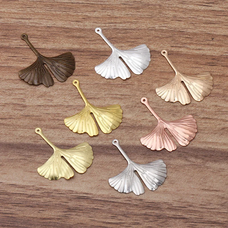 50pcs 26x29mm Gold /Silver Plated Leaf Charms Brass Filigree Leaves Pendant DIY Hand Made Jewelry Accessories
50pcs 26x29mm Gold /Silver Plated Leaf Charms Brass Filigree Leaves Pendant DIY Hand Made Jewelry Accessories