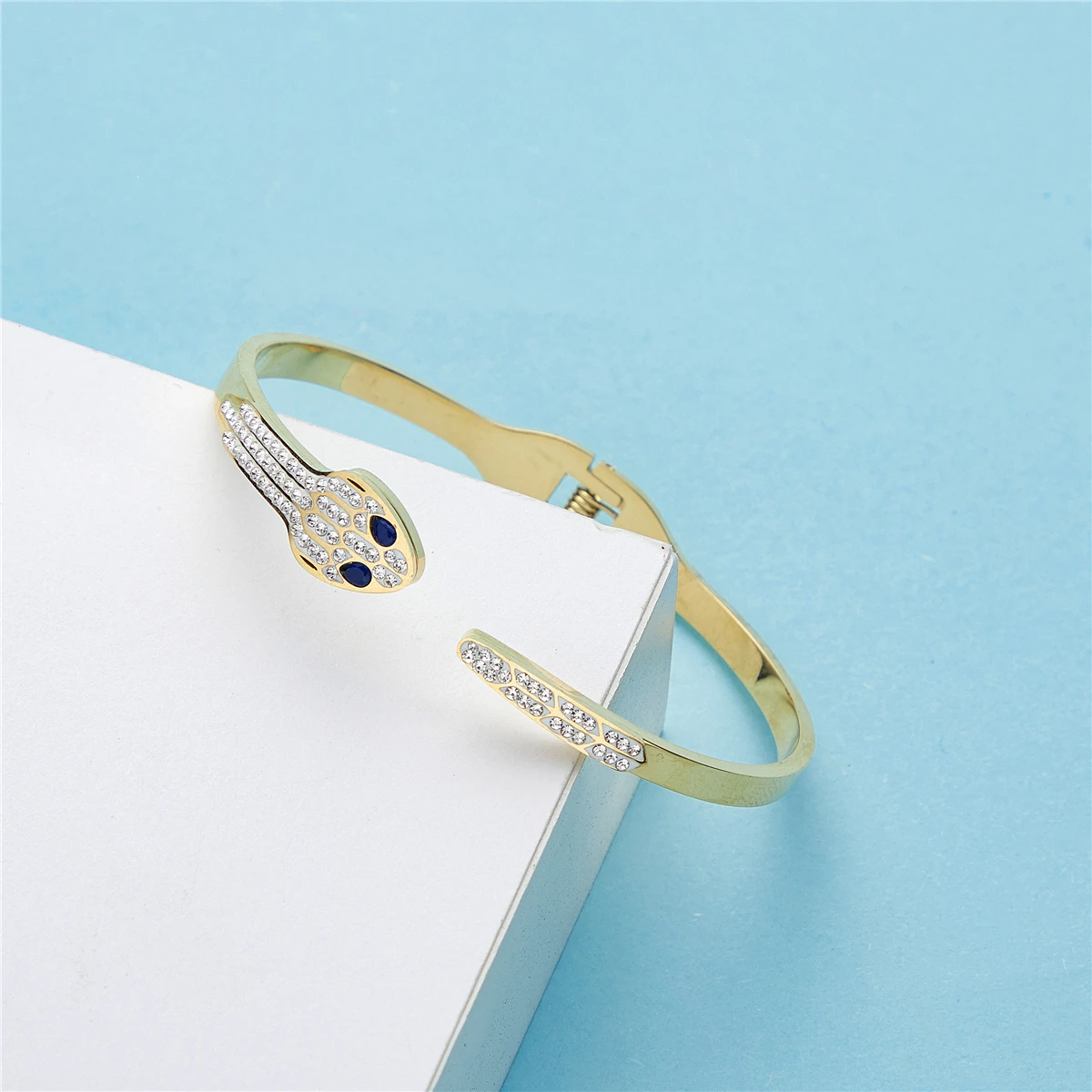 2020 oct 14k gold stainless steel bracelet Moroccan women wedding charm gold color bracelet
2020 oct 14k gold stainless steel bracelet Moroccan women wedding charm gold color bracelet