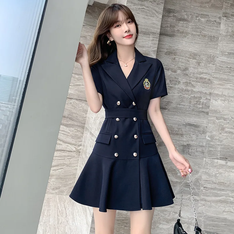 Retro Dress Women Solid Button Notched Midi Elegant Design Summer Feminine Empire Leisure Plus Size Popular Streetwear Vestidos
Retro Dress Women Solid Button Notched Midi Elegant Design Summer Feminine Empire Leisure Plus Size Popular Streetwear Vestidos