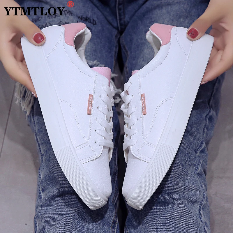 Women Casual Shoes Autumn Women Sneakers Fashion Breathable PU Leather Platform White Women Shoes Soft Footwears
Women Casual Shoes Autumn Women Sneakers Fashion Breathable PU Leather Platform White Women Shoes Soft Footwears