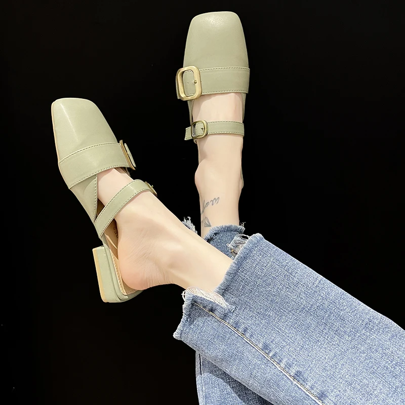 Shoes Women Female Slippers Lady Luxury Slides Cover Toe Low Soft 2021 Girl Designer Summer Flat PU Rubber Basic Fashion Buckle
Shoes Women Female Slippers Lady Luxury Slides Cover Toe Low Soft 2021 Girl Designer Summer Flat PU Rubber Basic Fashion Buckle