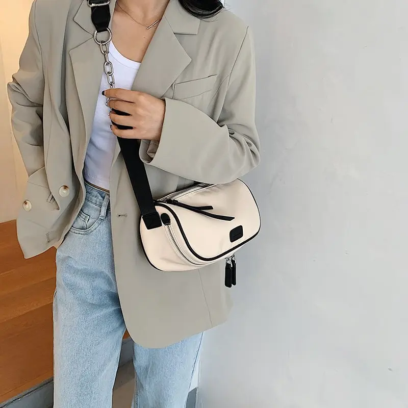 2021 new all-match coin purse female messenger small bag packaging mobile phone small shoulder bag bungee canvas bag
2021 new all-match coin purse female messenger small bag packaging mobile phone small shoulder bag bungee canvas bag