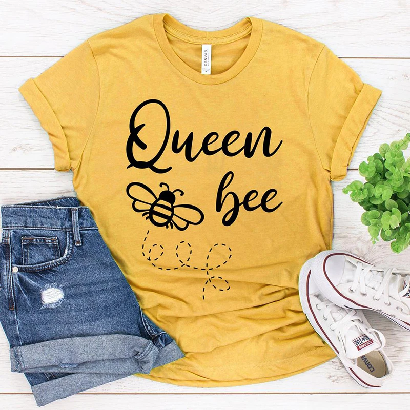 Queen Bee с милым принтом с животными; Женские футболки летняя модная помочь большему количеству пчелами для маленьких девочек Футболка с принт...
Queen Bee с милым принтом с животными; Женские футболки летняя модная помочь большему количеству пчелами для маленьких девочек Футболка с принт...