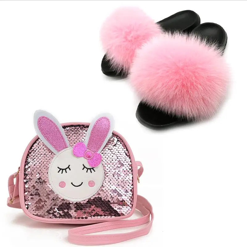Children Sequin Bag Fox Fur Slippers Set Shoulder Messenger Bag Rabbit Coin Purse Children Plush Slippers Kids Fur Slides Shoes
Children Sequin Bag Fox Fur Slippers Set Shoulder Messenger Bag Rabbit Coin Purse Children Plush Slippers Kids Fur Slides Shoes