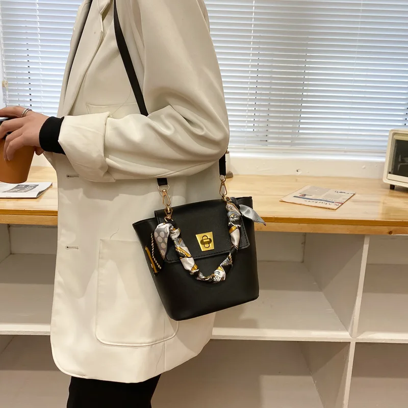 Женская сумка через плечо из искусственной кожи | Багаж и сумки