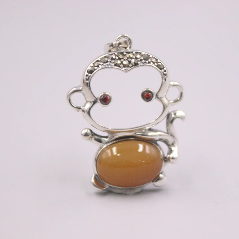New Fine Pure Sterling Silver S925 Yellow Chalcedony Pendant Women Ellipse Monkey Figure Pendant 34*26mm
New Fine Pure Sterling Silver S925 Yellow Chalcedony Pendant Women Ellipse Monkey Figure Pendant 34*26mm