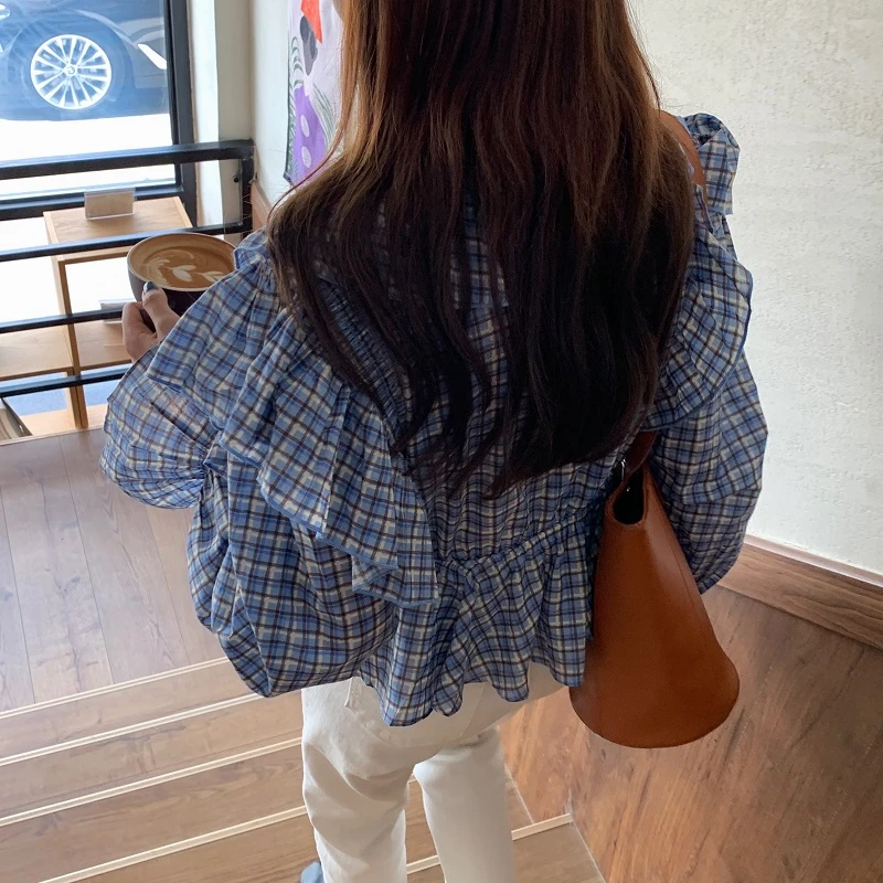 Women Blouses Shirts 2021 New Spring Autumn Vintage Checkered Lace Up Ruffles Pagoda Sleeve Plaid Short Tops
Women Blouses Shirts 2021 New Spring Autumn Vintage Checkered Lace Up Ruffles Pagoda Sleeve Plaid Short Tops