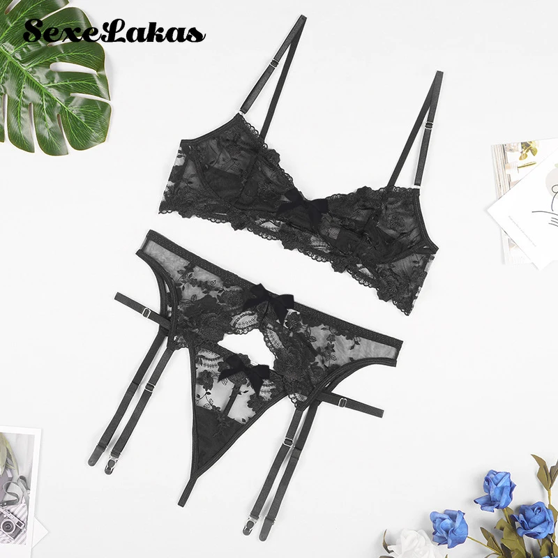 Sexy Bra and Panty Set 3 Pieces Women Lace Underwear Bowknot Nightwear Black Transparent Erotic Costume See Through Femme Wear
Sexy Bra and Panty Set 3 Pieces Women Lace Underwear Bowknot Nightwear Black Transparent Erotic Costume See Through Femme Wear