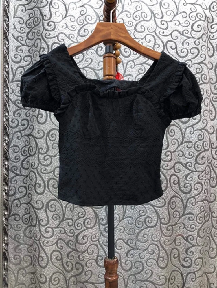 2020 Summer Fashion White Black Tops Women Sexy Square Collar Exquisite Embroidery Short Sleeve Casual Sexy Crop Tops Cotton
2020 Summer Fashion White Black Tops Women Sexy Square Collar Exquisite Embroidery Short Sleeve Casual Sexy Crop Tops Cotton