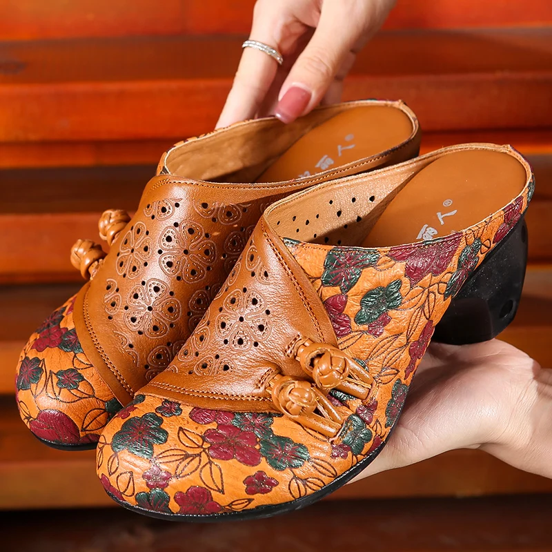 Mules Women Slippers Leather Shoes Summer High Heels Slippers Women Handmade Genuine Leather Beach Slippers Flowers Embroidery
Mules Women Slippers Leather Shoes Summer High Heels Slippers Women Handmade Genuine Leather Beach Slippers Flowers Embroidery
