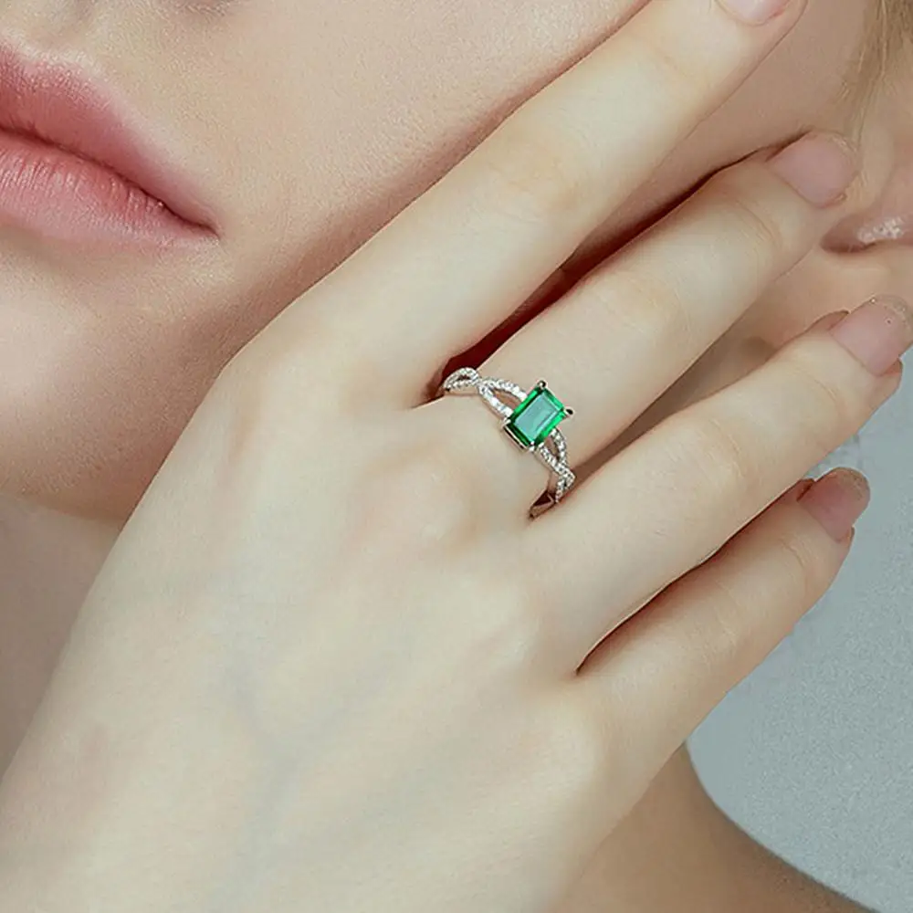 Fashion delicate green crystal emerald gemstones diamonds rings for women white gold silver color bague jewelry gifts accessory
Fashion delicate green crystal emerald gemstones diamonds rings for women white gold silver color bague jewelry gifts accessory