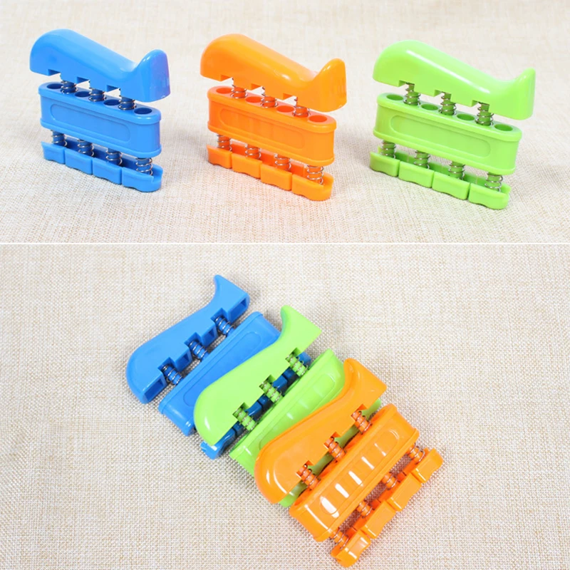 Two-Way Grip Hand Exerciser Finger Strength Training Rehabilitation Hand Fitness Small Equipment Elastic And Flexible
Two-Way Grip Hand Exerciser Finger Strength Training Rehabilitation Hand Fitness Small Equipment Elastic And Flexible