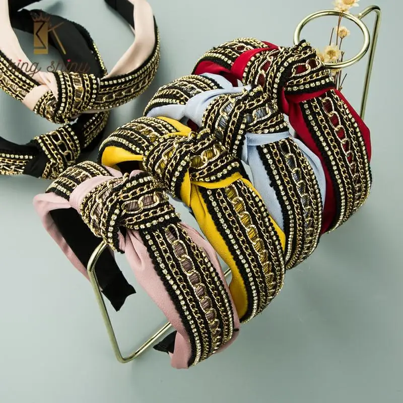 New Crystal Chain Bowknot Headband for Woman Elegant Top Knotted Solid Color Fabric Hairband Girls Wash Face Hair Hoop Headpiece
New Crystal Chain Bowknot Headband for Woman Elegant Top Knotted Solid Color Fabric Hairband Girls Wash Face Hair Hoop Headpiece