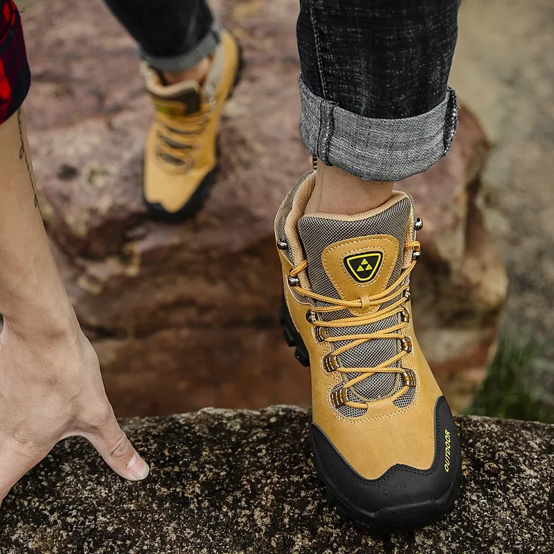 Causal Shoes For Men Men Casual Shoes 2020 Hightop Flat Mens Boots Leisure Men's Sneakers Leather Sneaker Man Shoe High Top
Causal Shoes For Men Men Casual Shoes 2020 Hightop Flat Mens Boots Leisure Men's Sneakers Leather Sneaker Man Shoe High Top