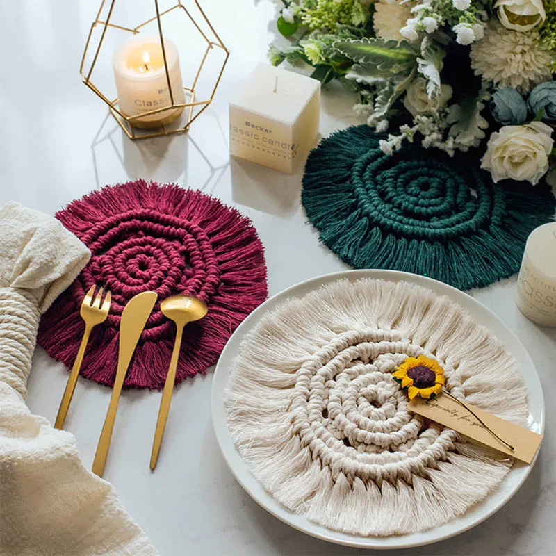 Home Creative Cotton Braid Coaster Handmade Macrame Cup Cushion Bohemia Style Non-slip Cup Mat
Home Creative Cotton Braid Coaster Handmade Macrame Cup Cushion Bohemia Style Non-slip Cup Mat
