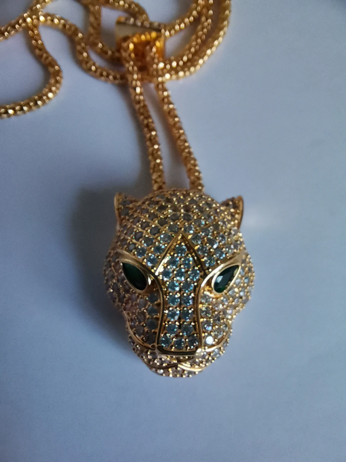 Fashion copper inlaid zircon female sweater chain leopard head clavicle chain jewelry pendant male necklace
Fashion copper inlaid zircon female sweater chain leopard head clavicle chain jewelry pendant male necklace