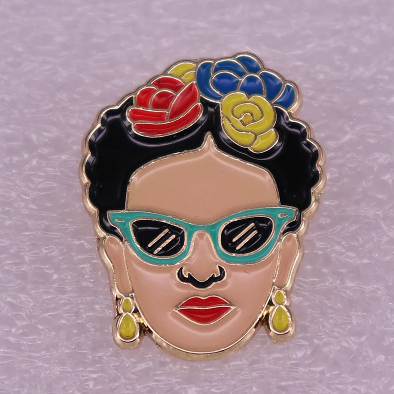 

Portrait of Fashion Artist Jewelry Gift Pin Wrap GarFashionable Creative Cartoon Brooch Lovely Enamel Badge Clothing Accessories