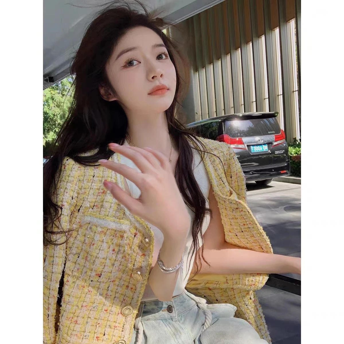 2023 Autumn New French Design Fashion Sweet Tweed Jacket Women Yellow Woolen Short Coats Outwear Casacos chaqueta mujer
2023 Autumn New French Design Fashion Sweet Tweed Jacket Women Yellow Woolen Short Coats Outwear Casacos chaqueta mujer