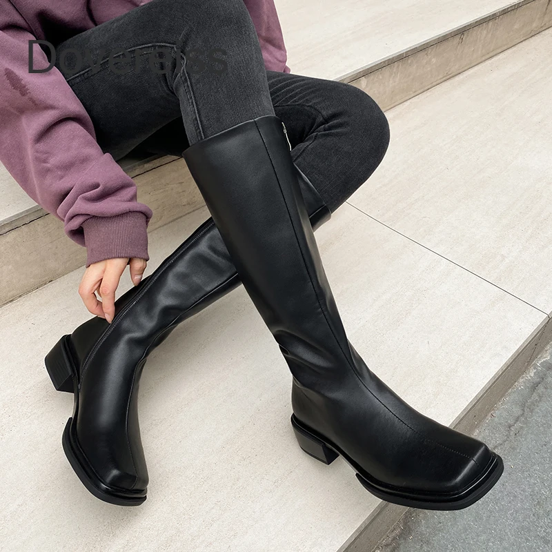 2022 Winter Genuine Leather Beige Block Heels Square Toe Chunky Heels Knee High Boots Women Fashion New Sexy Female Boots 
2022 Winter Genuine Leather Beige Block Heels Square Toe Chunky Heels Knee High Boots Women Fashion New Sexy Female Boots