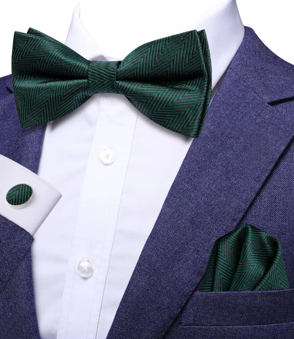 

Hi-Tie Solid Dark Green Butterfly Silk Mens Bow Tie Hanky Cufflink Set Jacquard Pre Tied Bowtie for Male Business Wedding Party