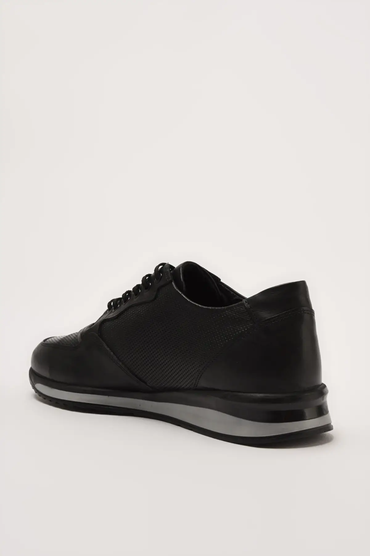 Men Sport Footwear Genuine Leather Black Sneaker Ayha Breathable Sneakers Lightweight Trainers Vulcanize Shoes Comfort Cool
Men Sport Footwear Genuine Leather Black Sneaker Ayha Breathable Sneakers Lightweight Trainers Vulcanize Shoes Comfort Cool