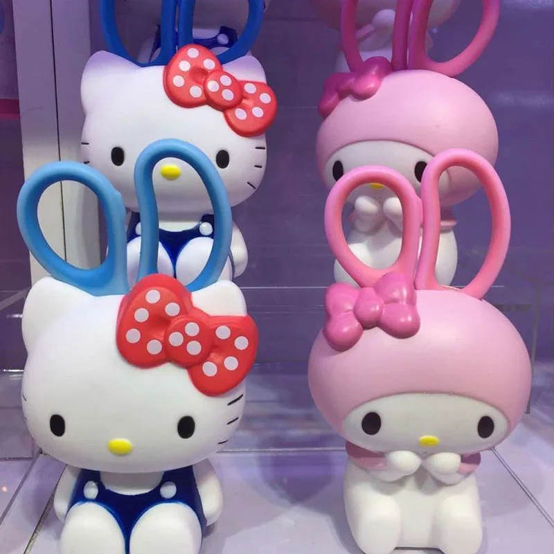 Kawaii Sanrio Mymelody Scissor Holder Cute Cartoon Anime Mini Brush Holder Makeup Brush Holder Accessories Toys for Girls Gifts
Kawaii Sanrio Mymelody Scissor Holder Cute Cartoon Anime Mini Brush Holder Makeup Brush Holder Accessories Toys for Girls Gifts