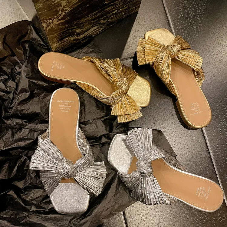 

New Gold Pleated Bowknot Women Slippers Square Open Toe Casual Flats Summer Shoes 2023Silver Beach Slides Mujer Sapatos Femmes